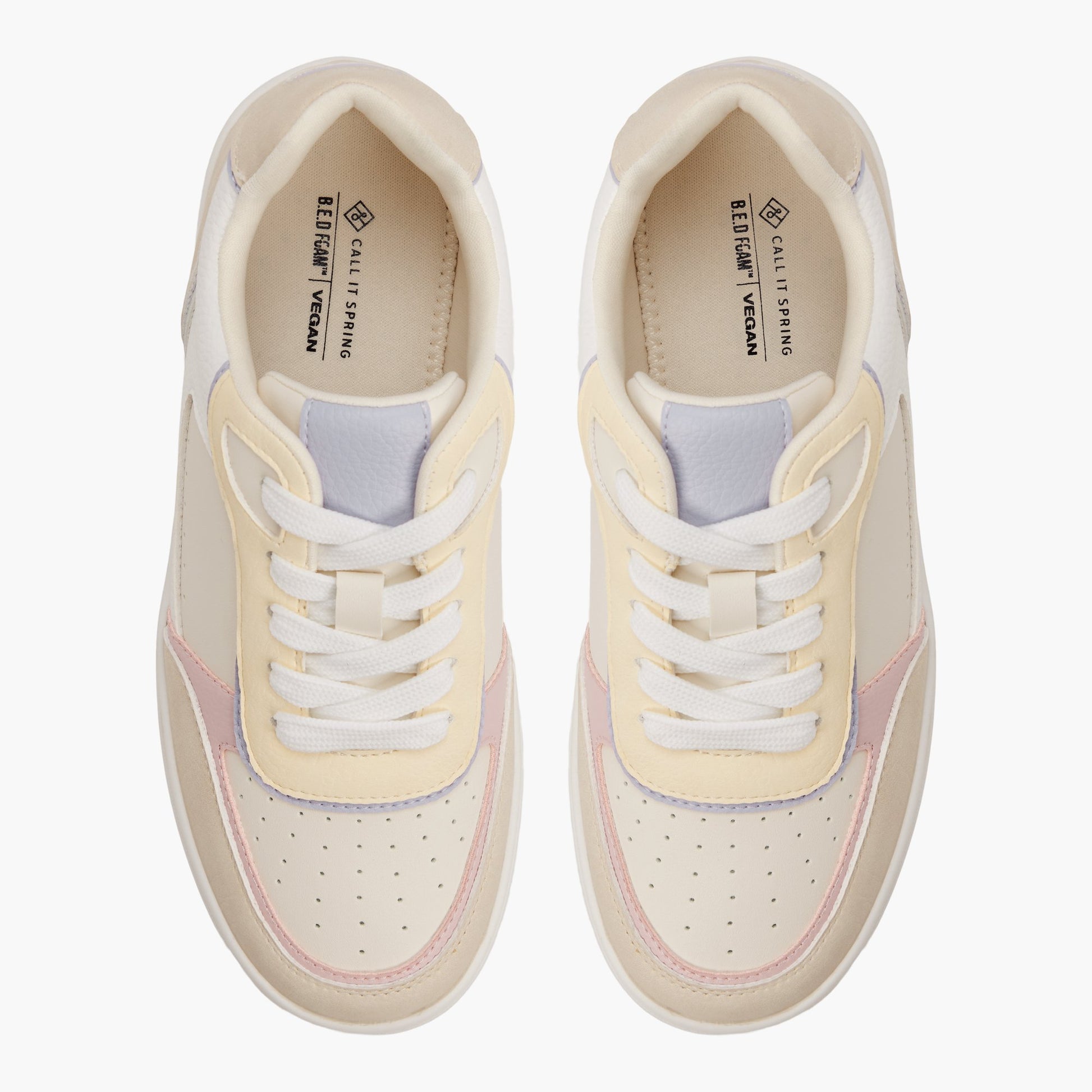 Test FR:Top-down view of the Multi Freshy Sneakers