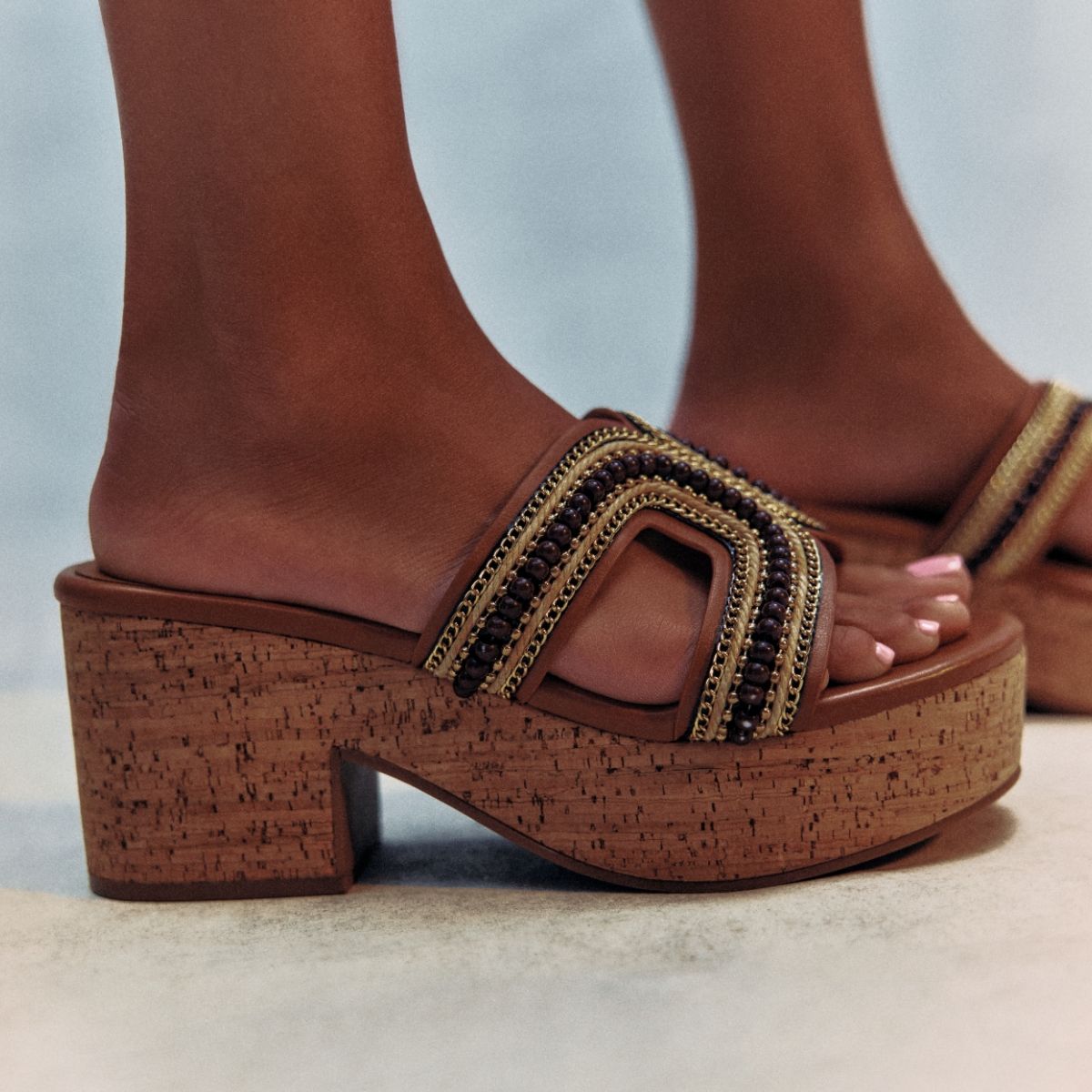 Test FR:Product media for Halerria