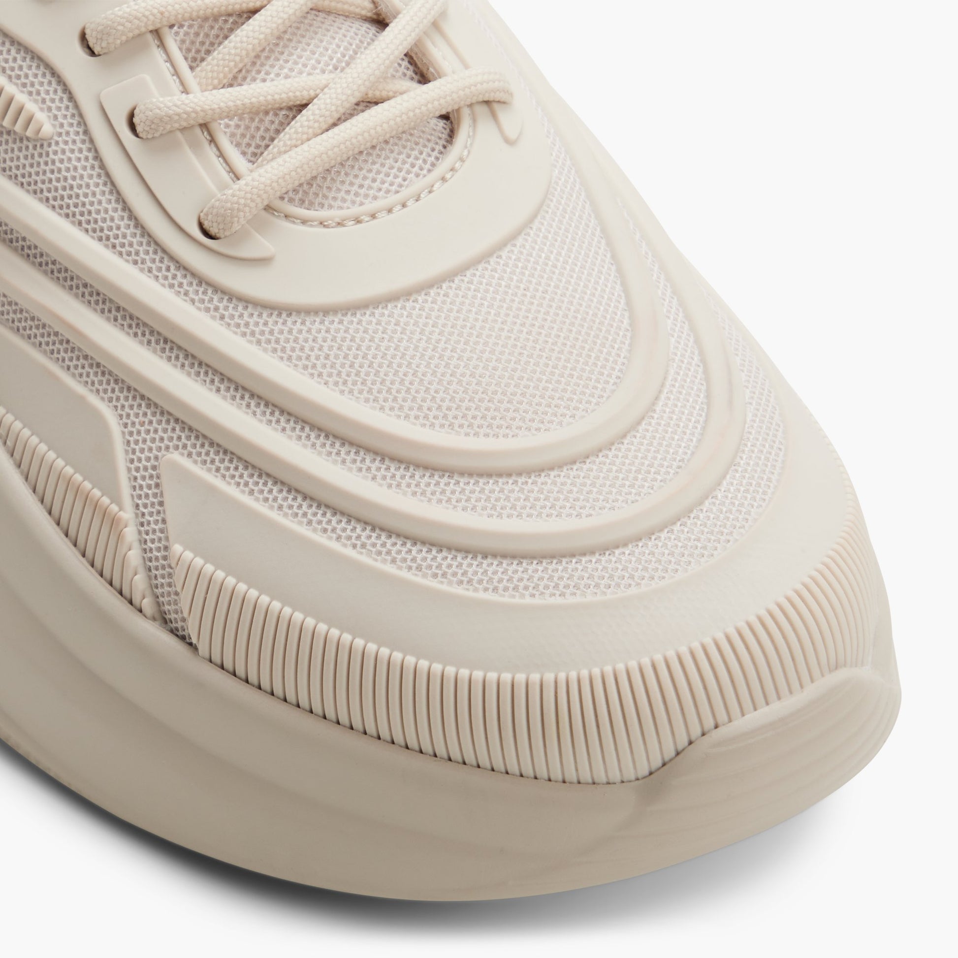 Test FR:Close-up of the Gris Clair Refresh 2.0