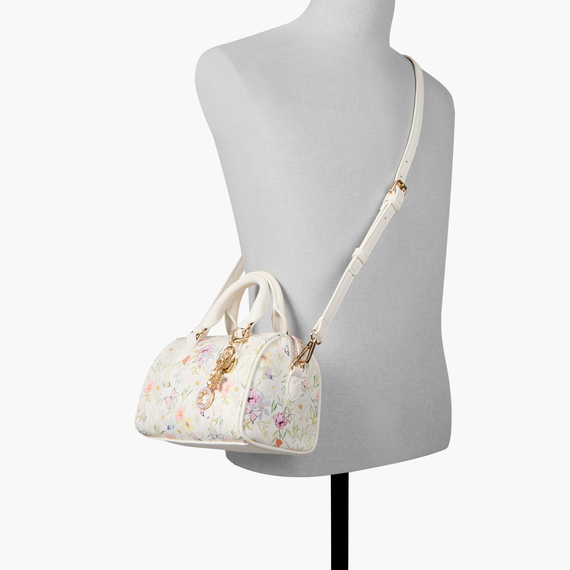 Test FR:Product media for Tanaa