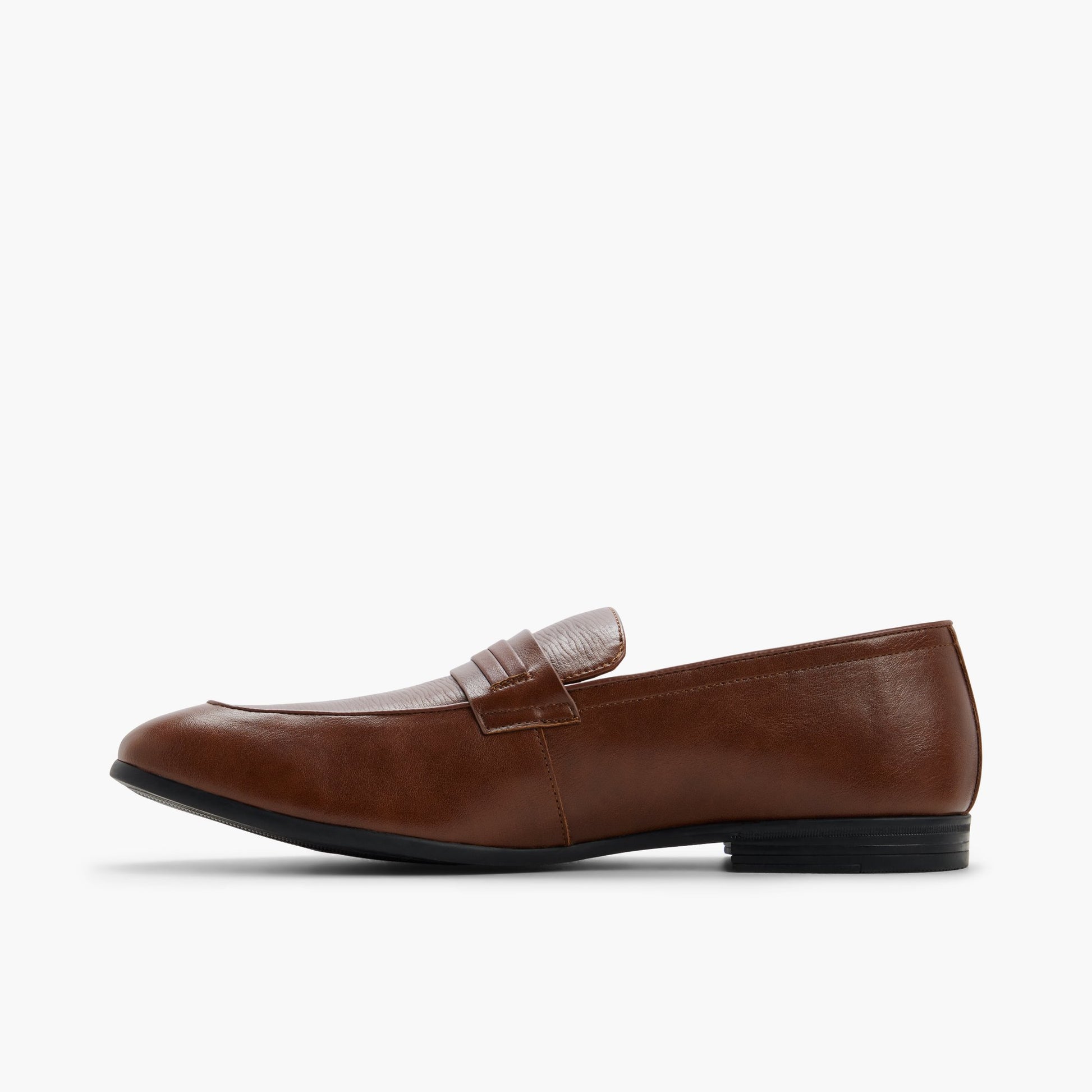 Side view of Cognac Rexford Loafers