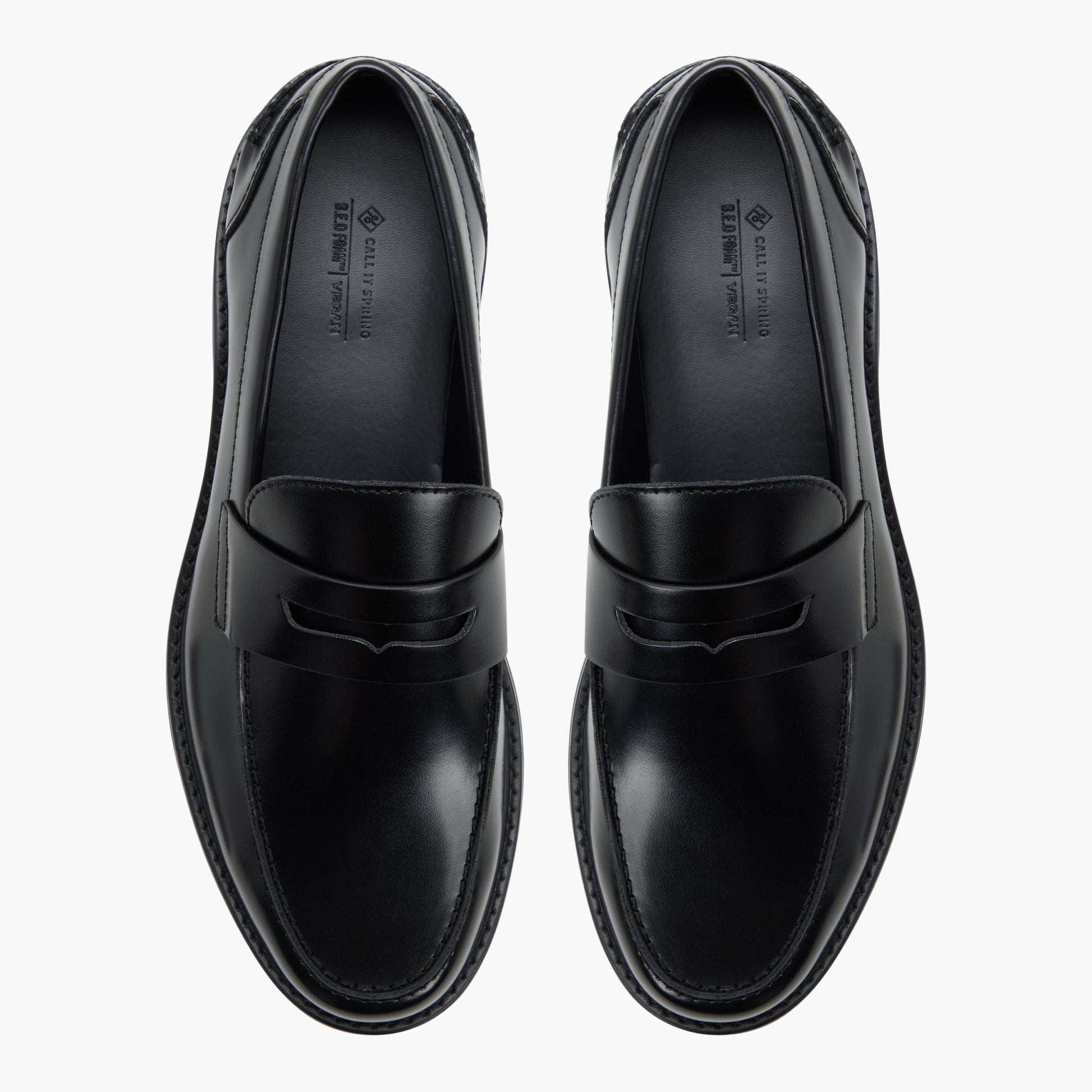 Test FR:Top-down view of the Noir Westlake Flâneurs