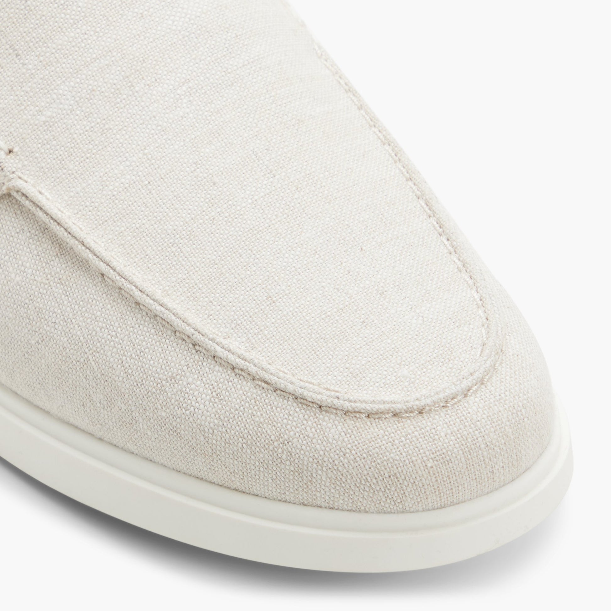 Close-up of the Offwhite Maravista Loafers