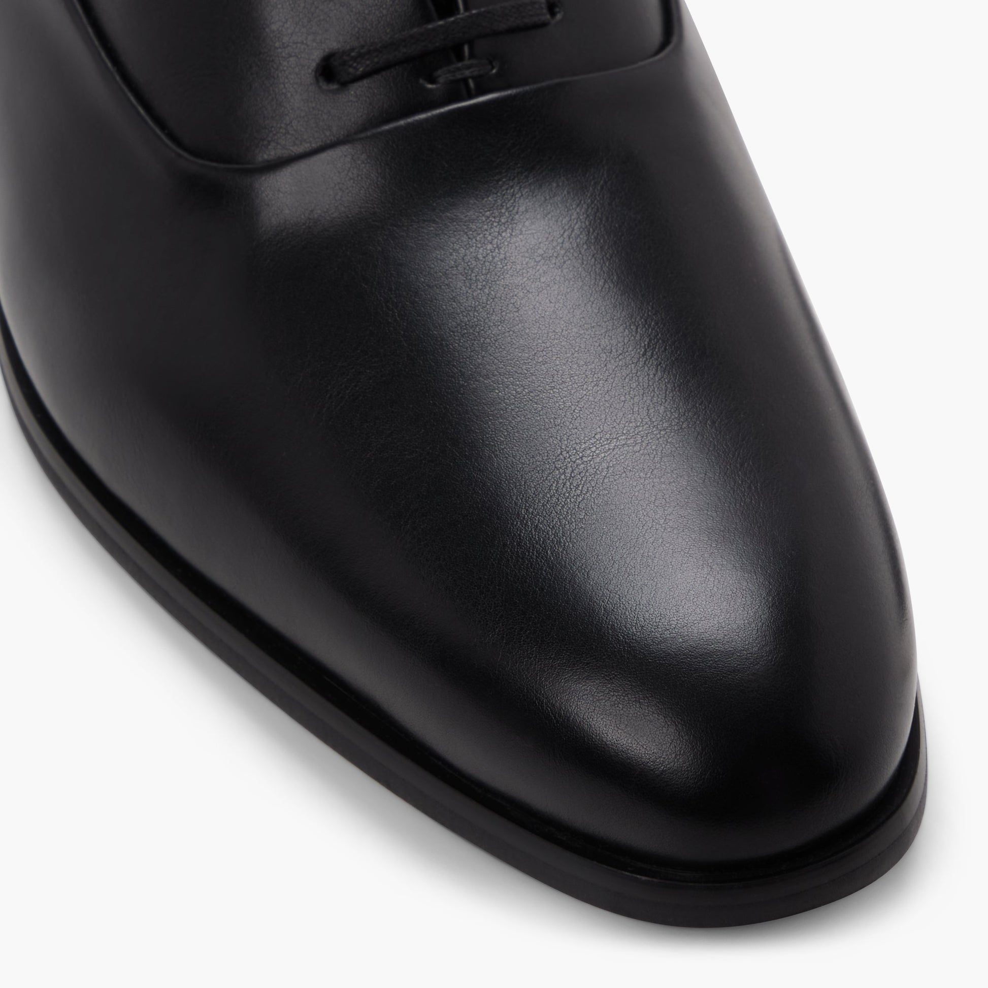Close-up of the Black Singleton_h Oxford Shoes