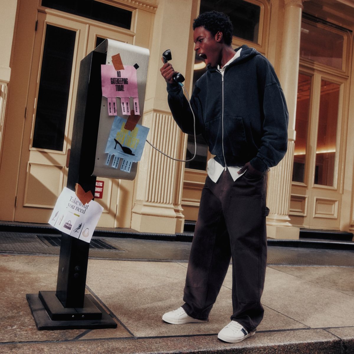 Test FR:Product media for Peltason