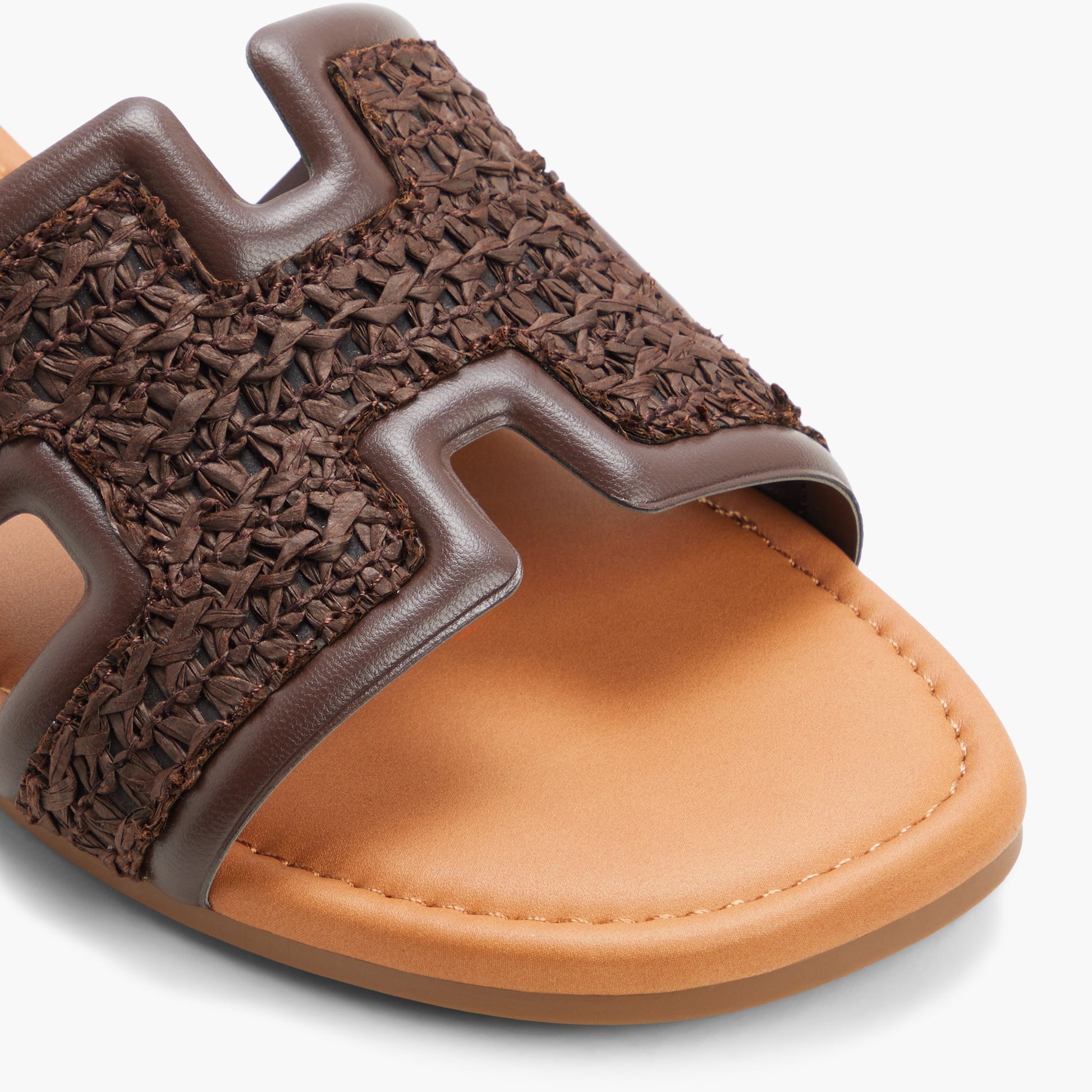 Close-up of the Dark brown Kamiko Slides