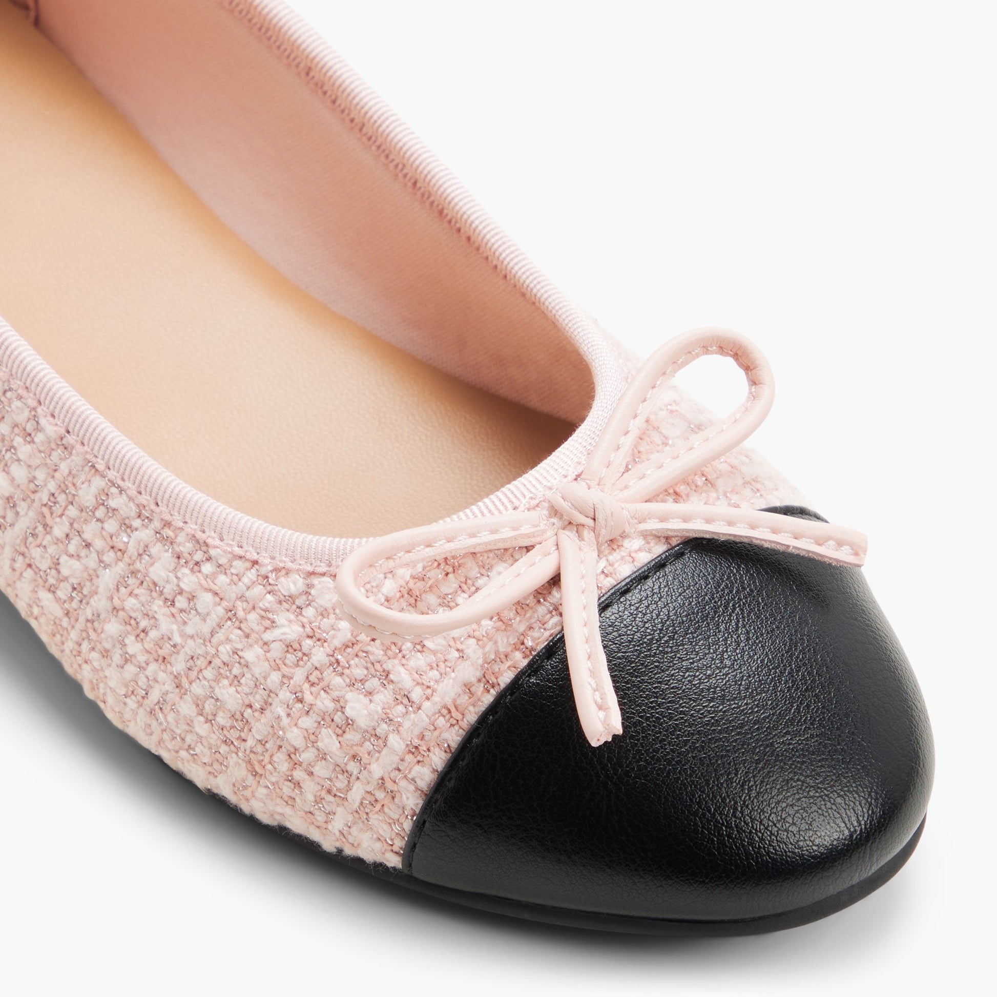 Close-up of the Other pink Sweety