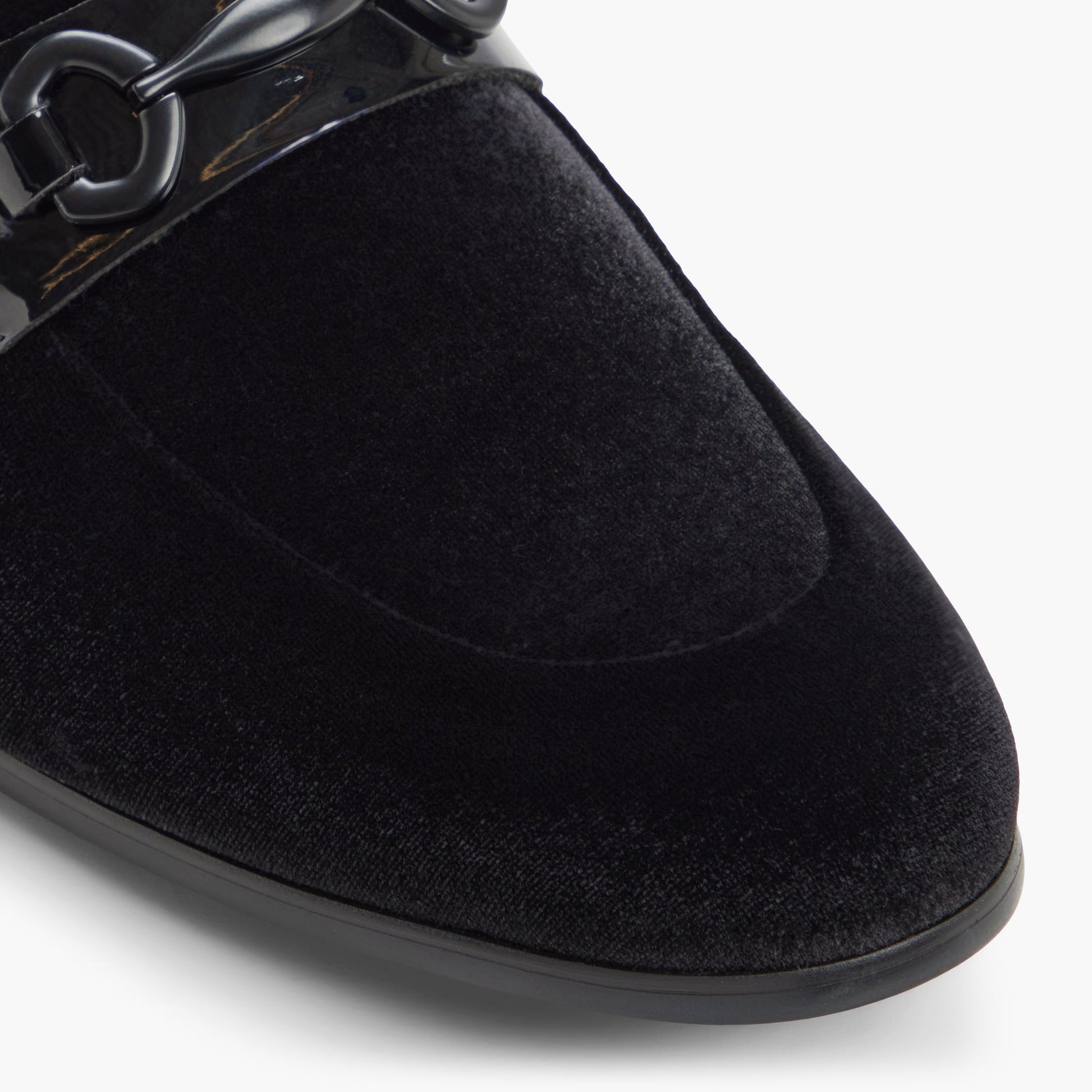 Test FR:Close-up of the Autre noir Corbett