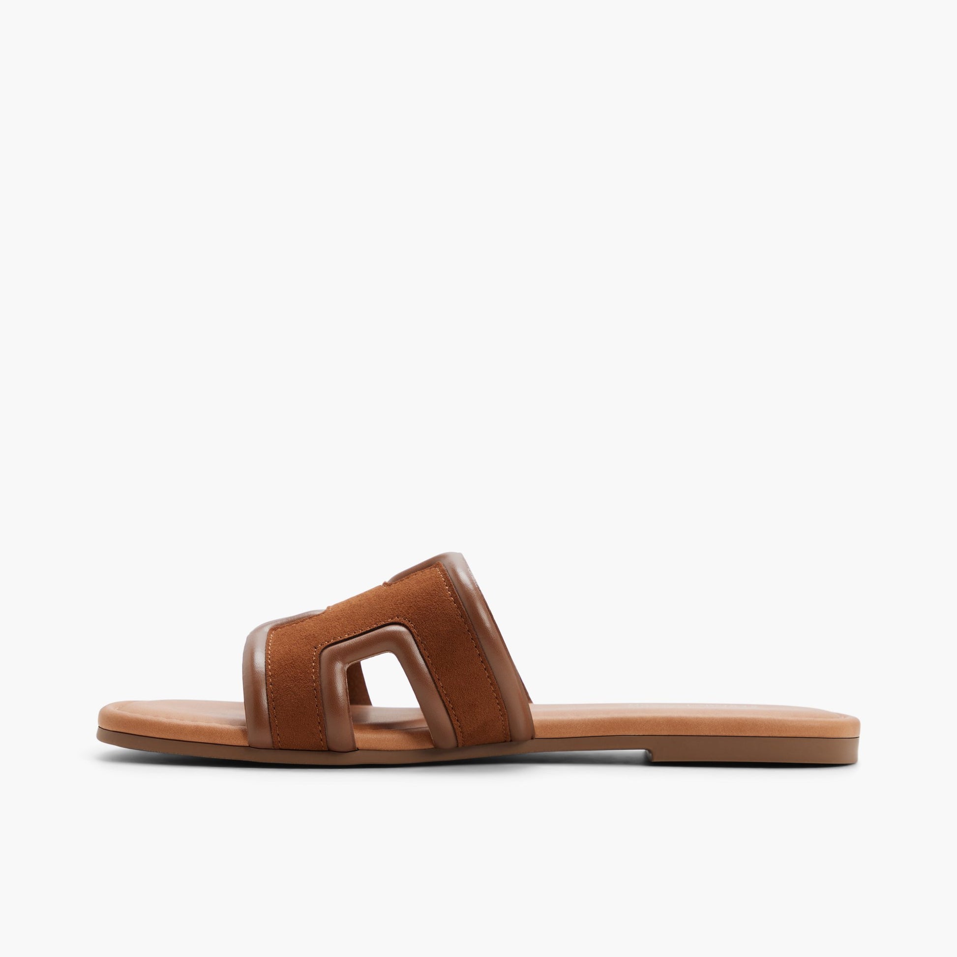 Side view of Cognac Kamiko Slides