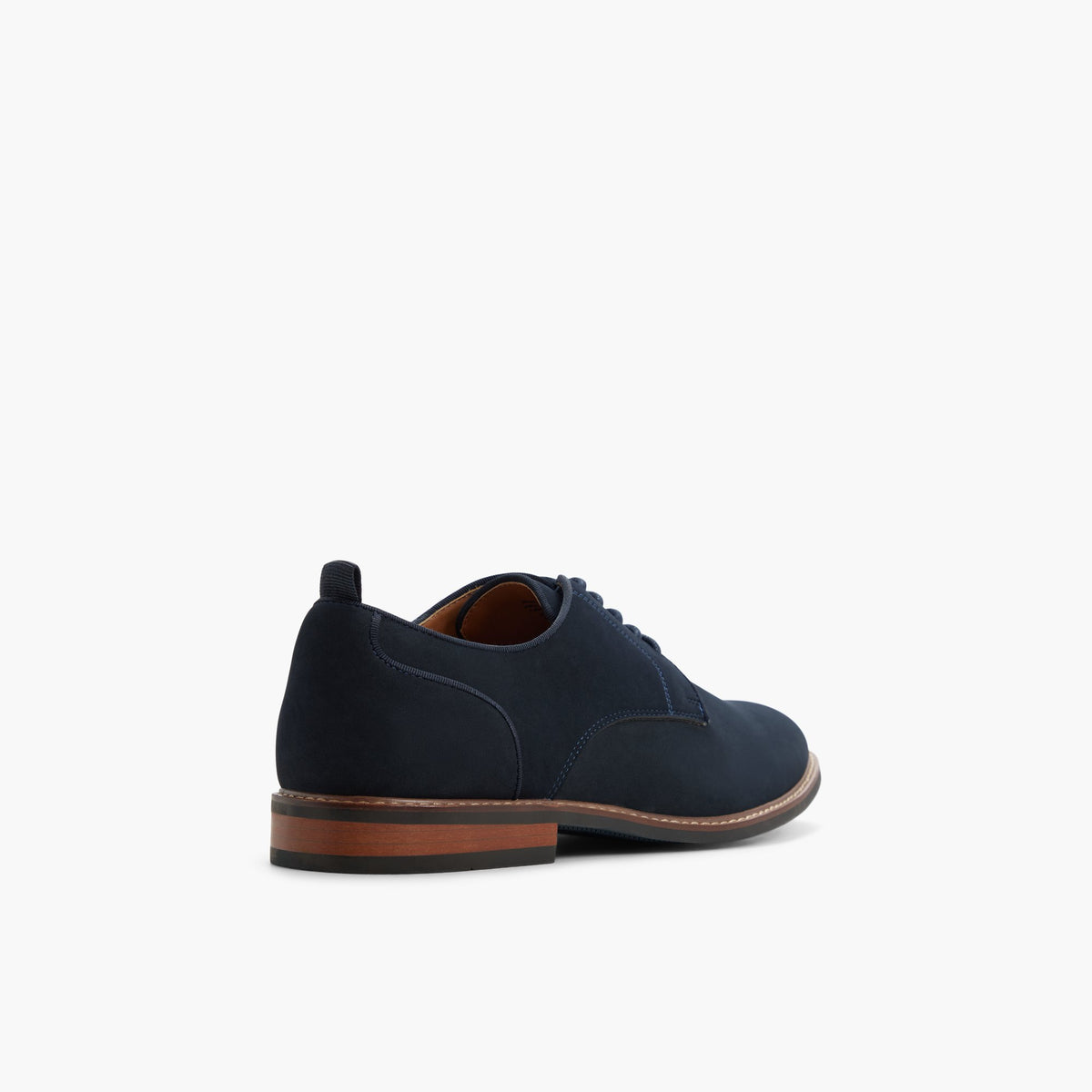 Angle de trois quarts de l'arrière de Bleu marine Rampart Chaussures à lacets
