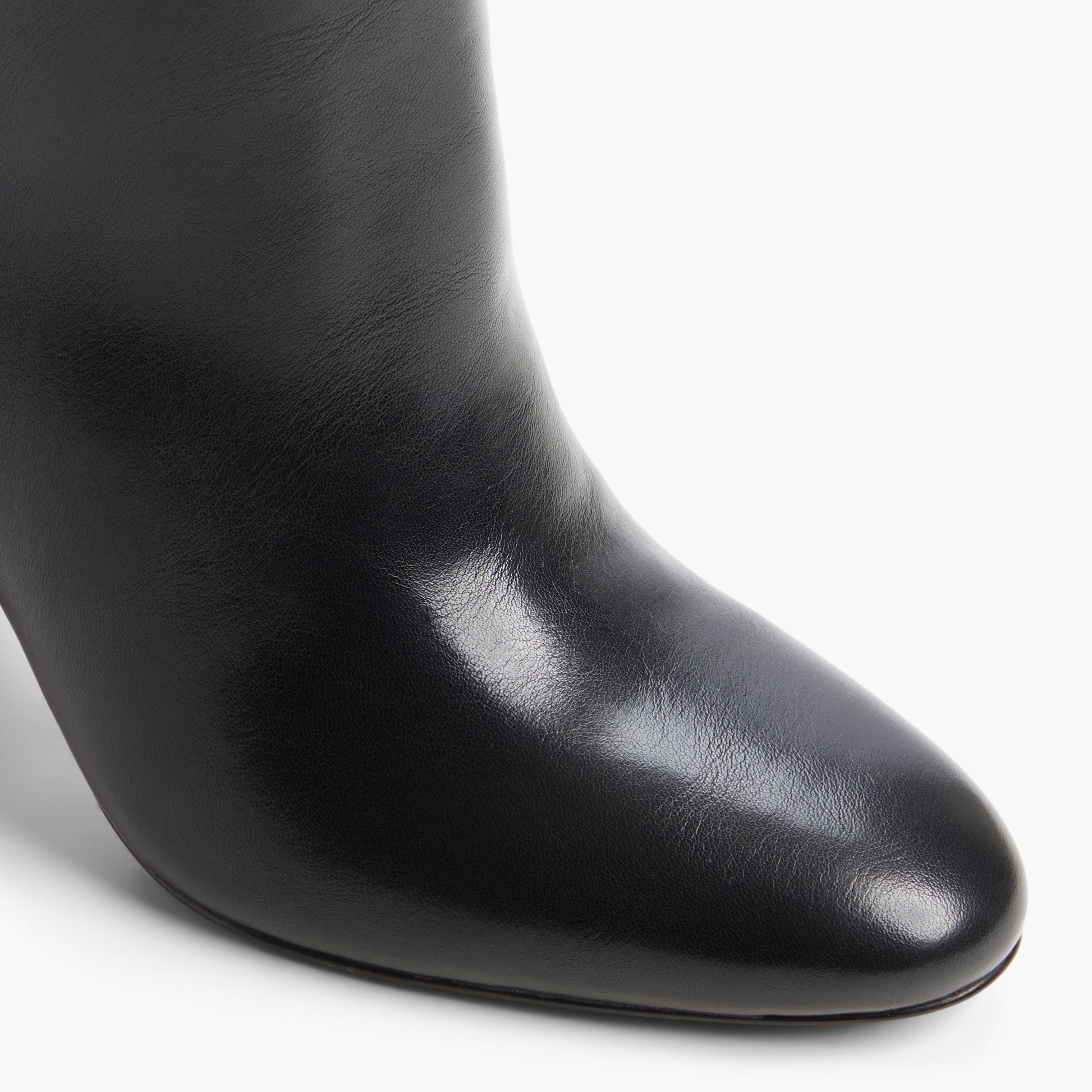 Close-up of the Black Nyelle Knee-High Boots