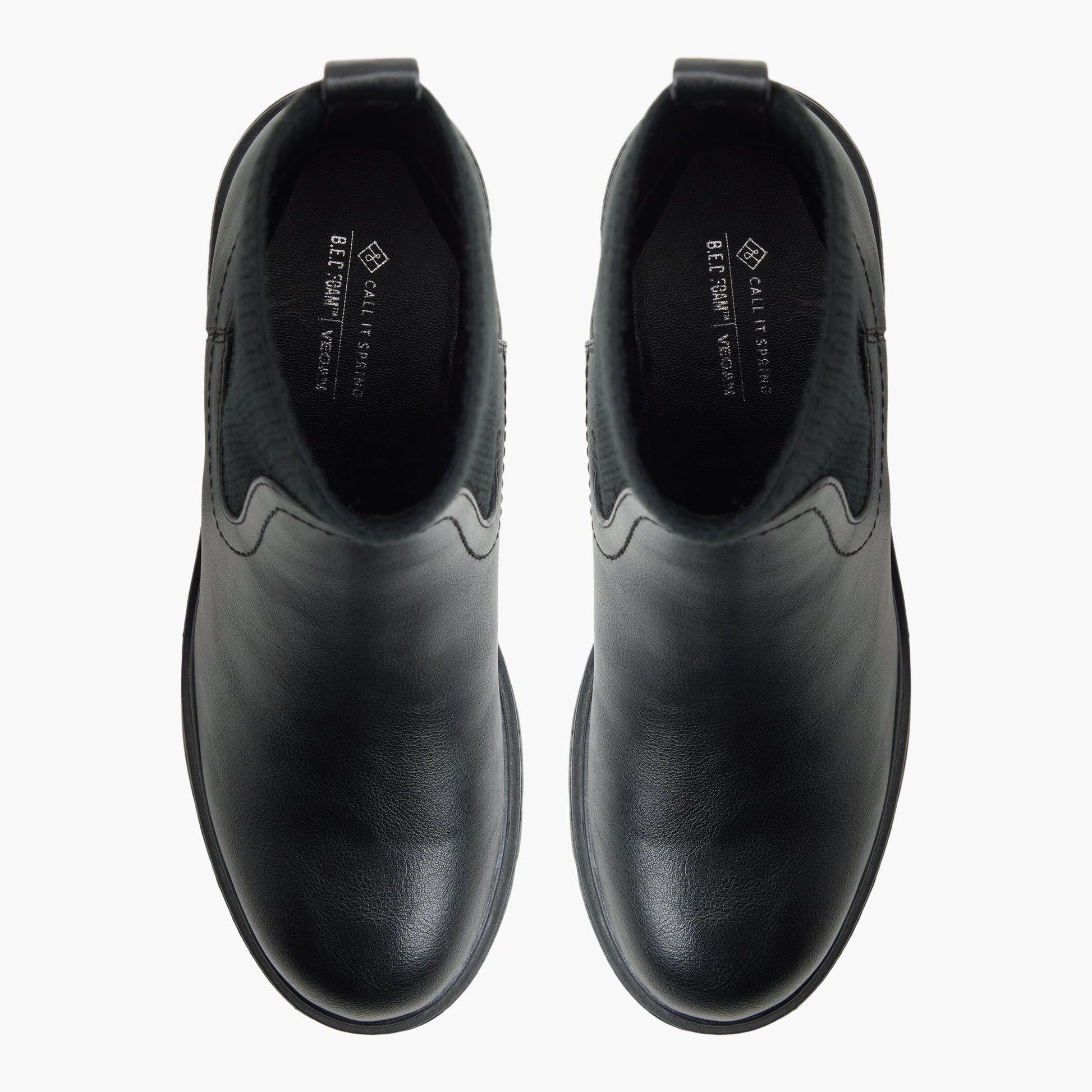 Top-down view of the Black Vienne Chelsea Boots