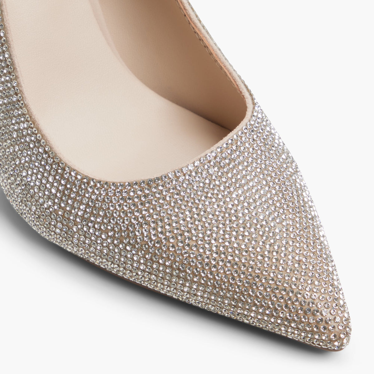 Close-up of the Bone Marilynne Block Heel Pumps