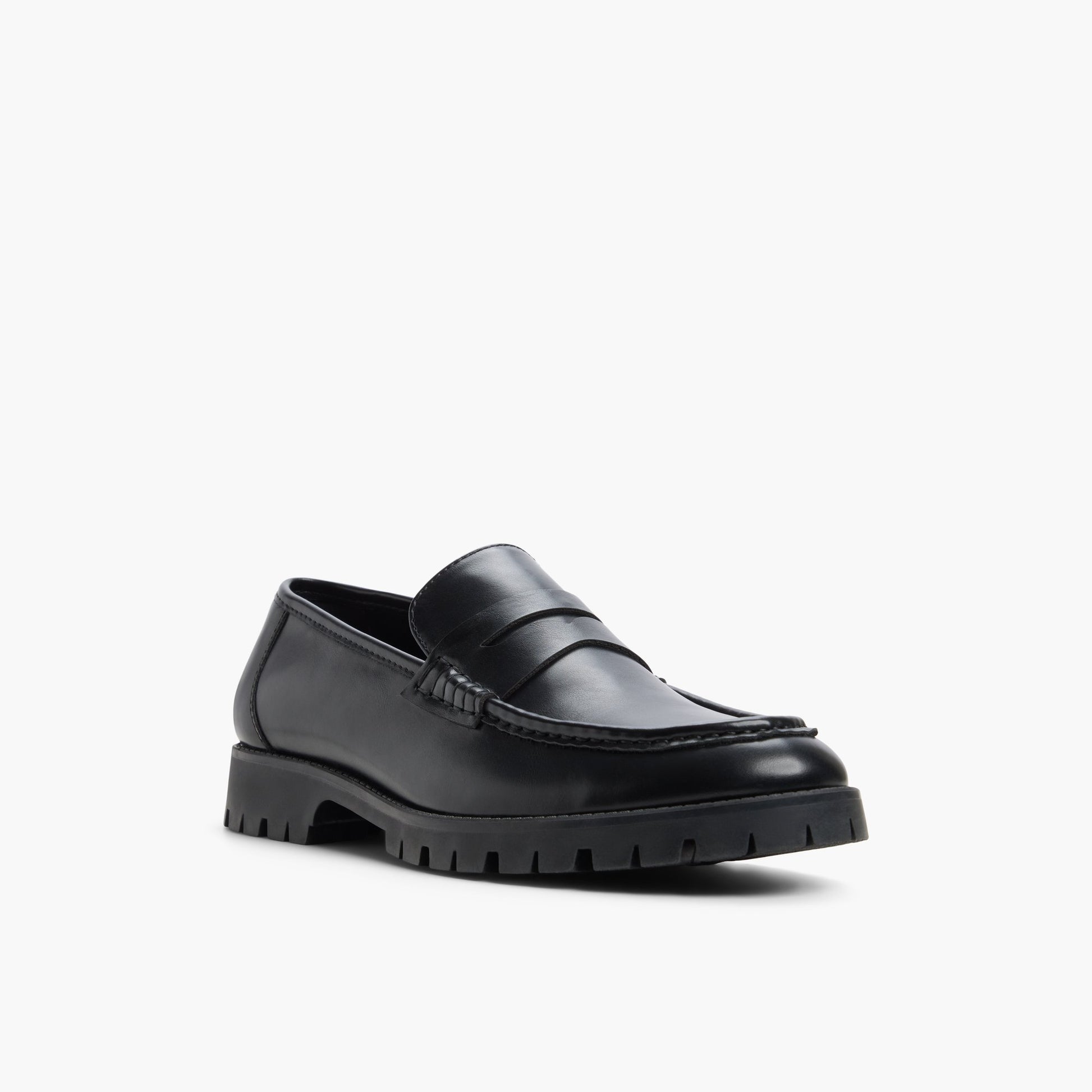 Three-quarter angle of Black Bellridge Loafers's front side