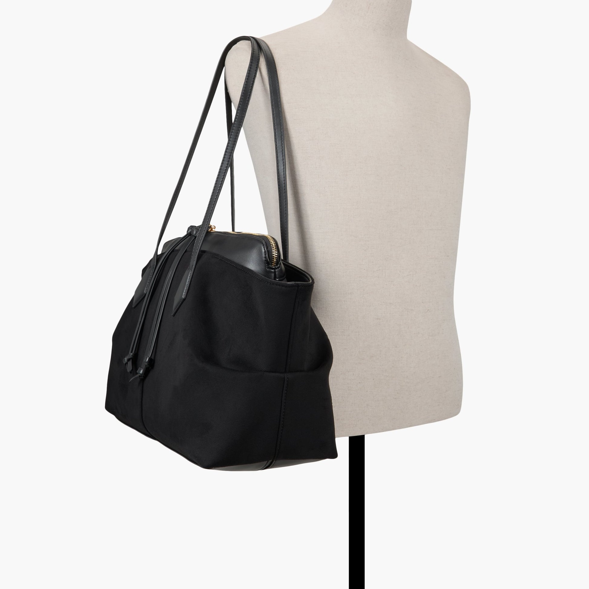 Product media for Emilina