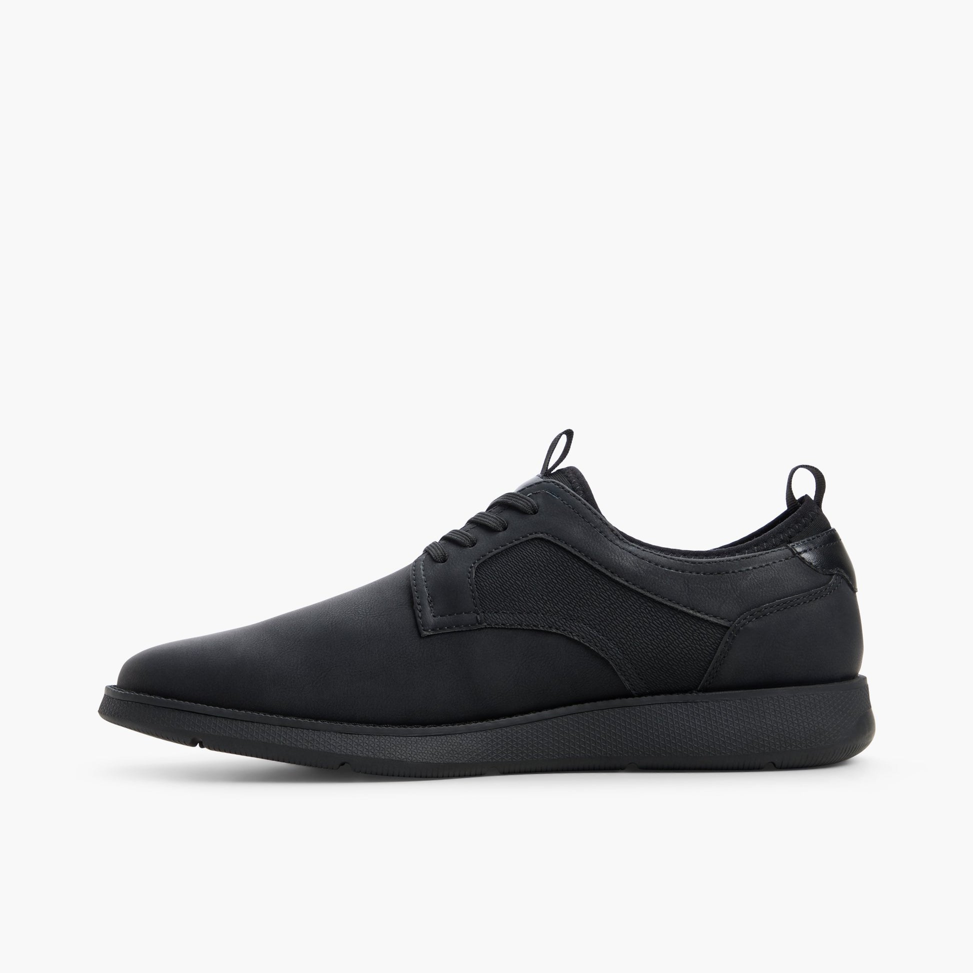 Vue latérale de Noir Brookside