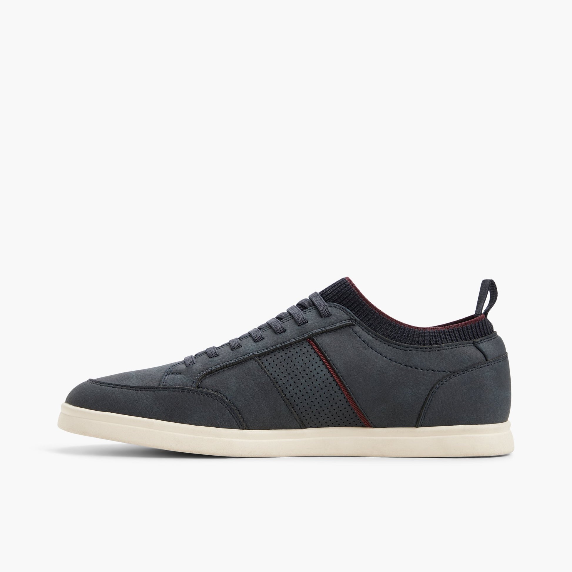 Vue latérale de Bleu marine Slippro Sneakers