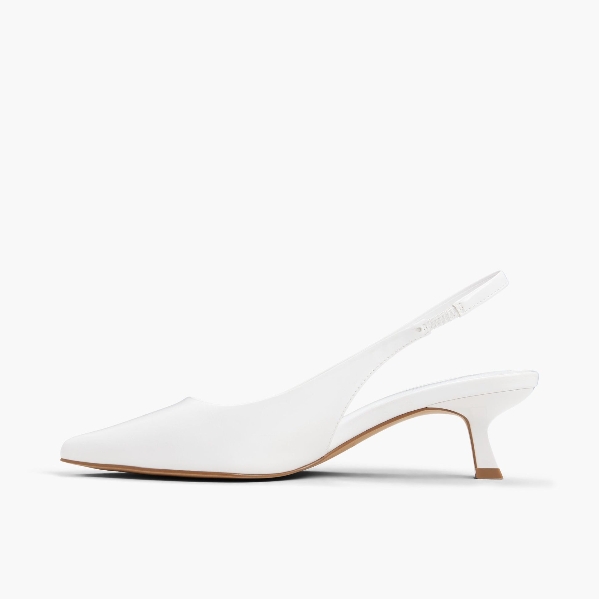 Vue latérale de White Dariahh Talons chaton à bride arrière