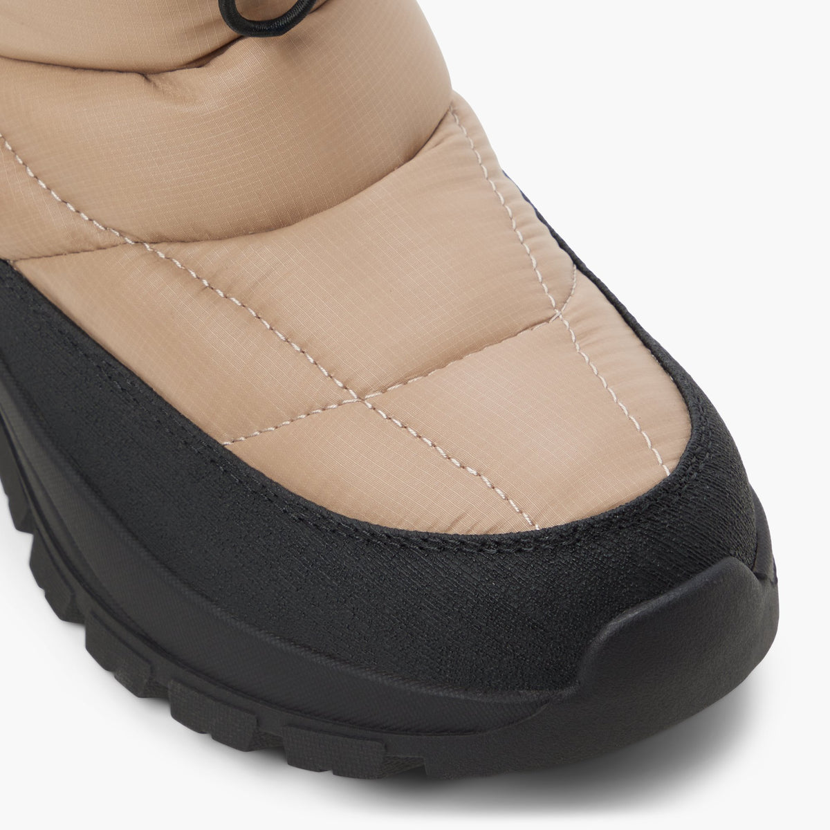 Gros plan de la Other grey Frostiine Bottes d’hiver