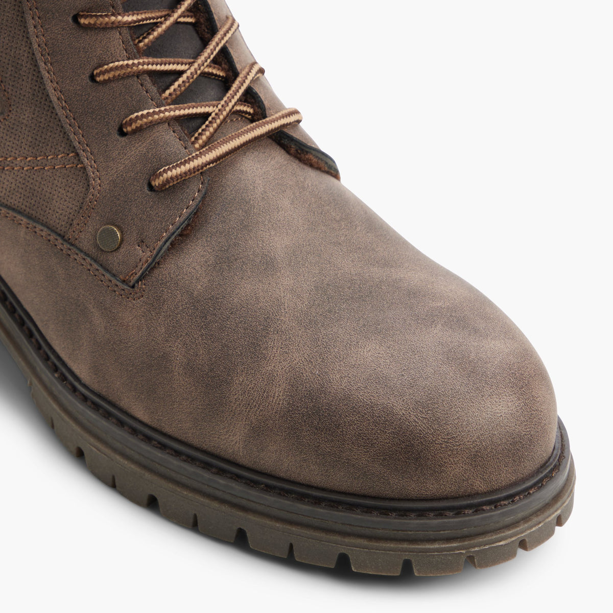 Gros plan de la Brown Ironwood Bottes à lacets