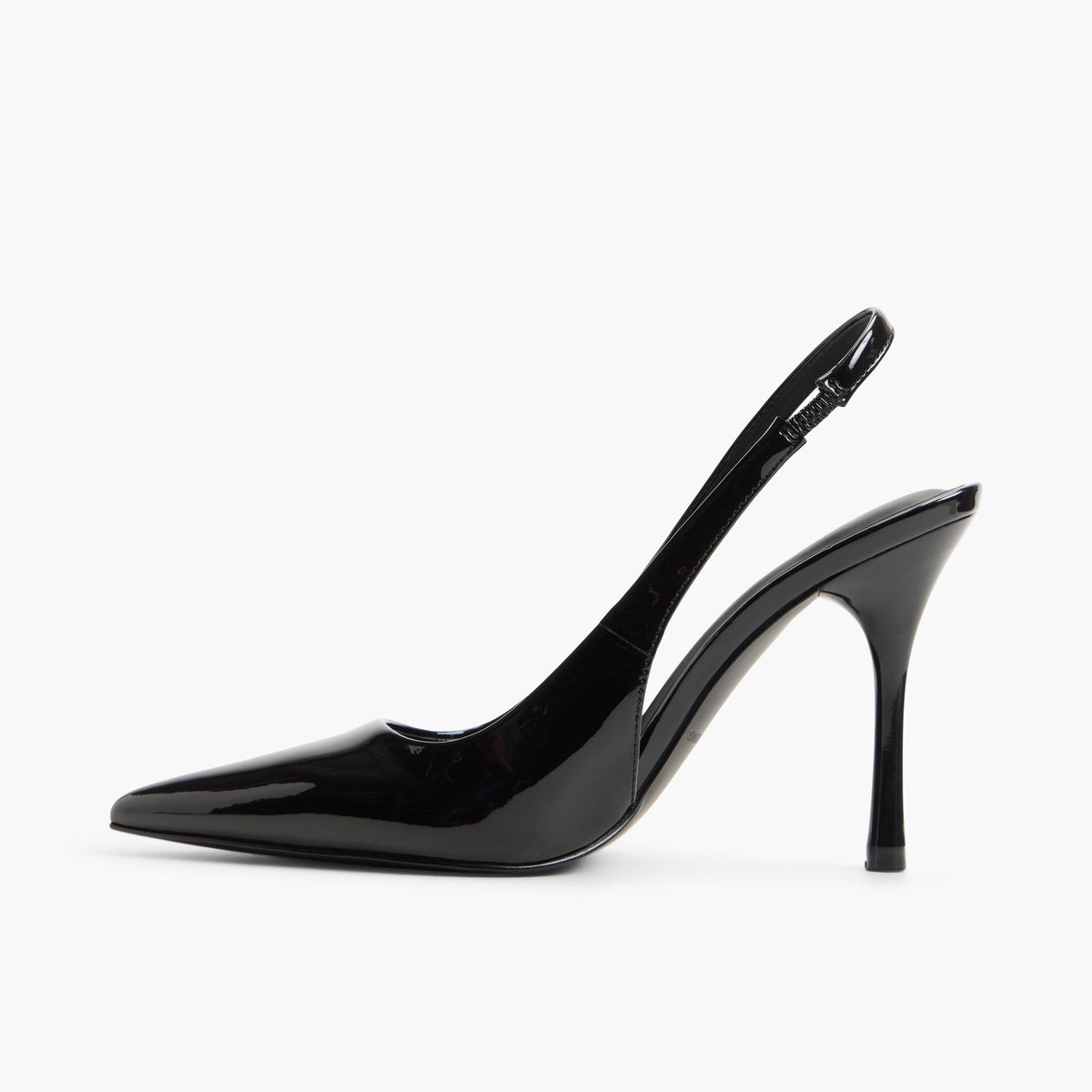 Side view of Black Sorayah