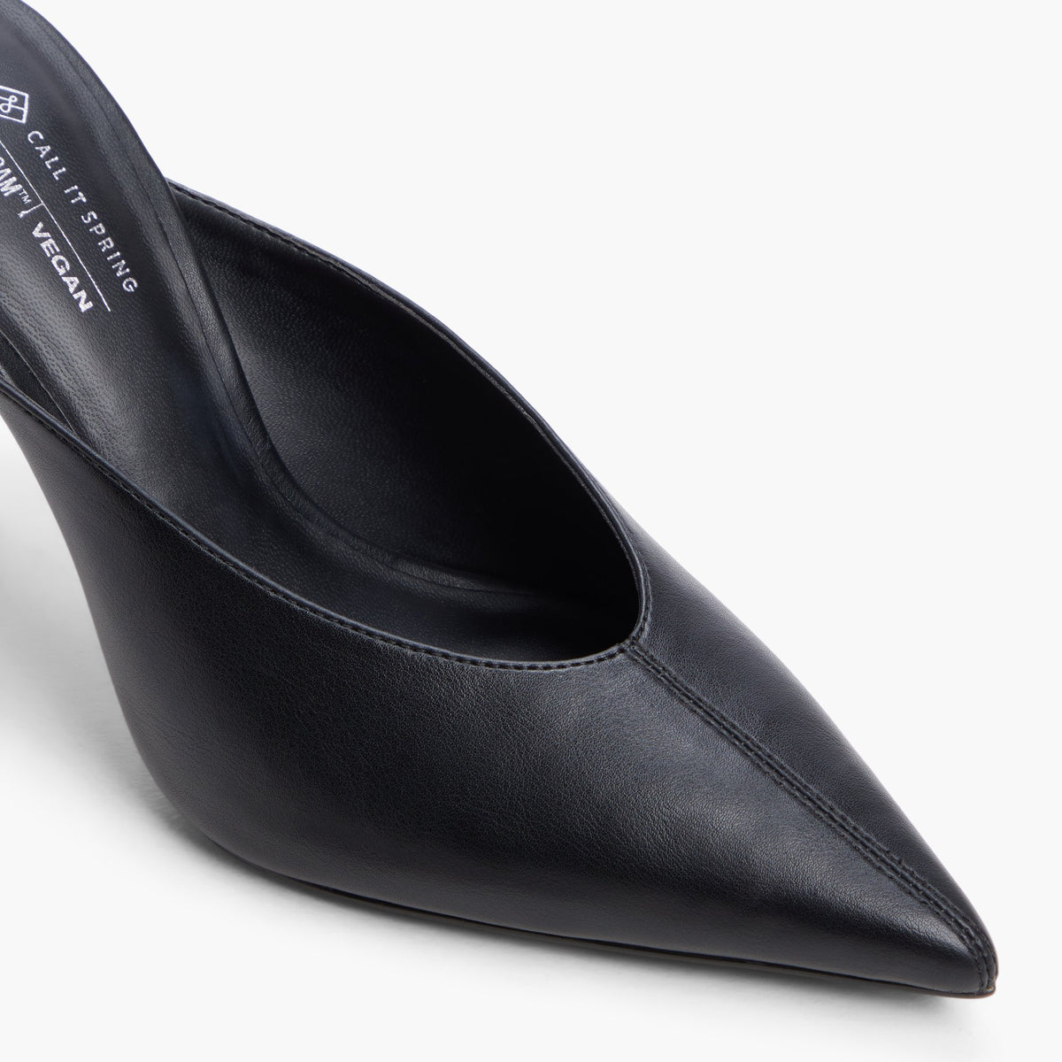 Close-up of the Black Sova